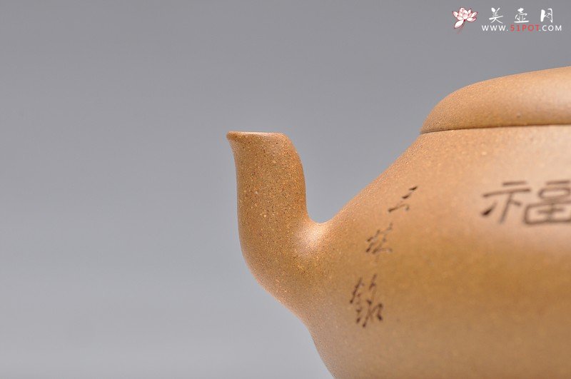 紫砂壶图片：邱玉林大师装饰 古拙之风 把玩精品 全手扁梨2 实用收藏 - 美壶网