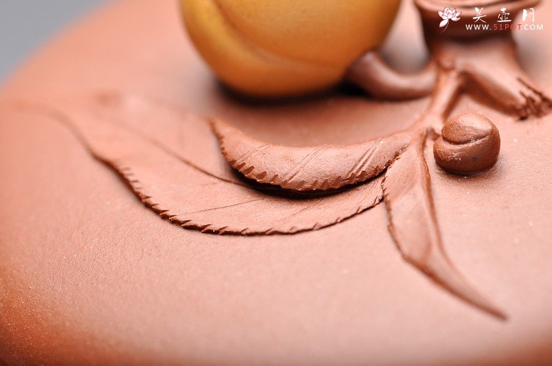 紫砂壶图片：做工细腻 饱满大气 优质底料掇寿（祝寿） - 美壶网