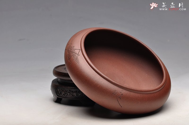 紫砂壶图片：蟋蟀 生动形象 文玩杂项 手工精品笔洗1 优质紫泥 - 美壶网