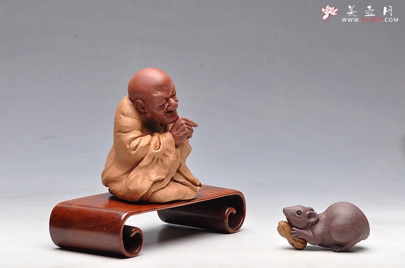 紫砂壶图片：精品学院派 问禅 手工雕塑 优质紫砂料子 仅1件 - 美壶网