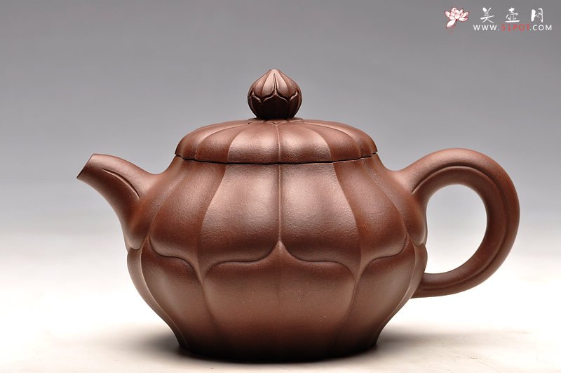 紫砂壶图片：美感十足 稳重 线条明晰 筋囊风采 高合菱 - 美壶网