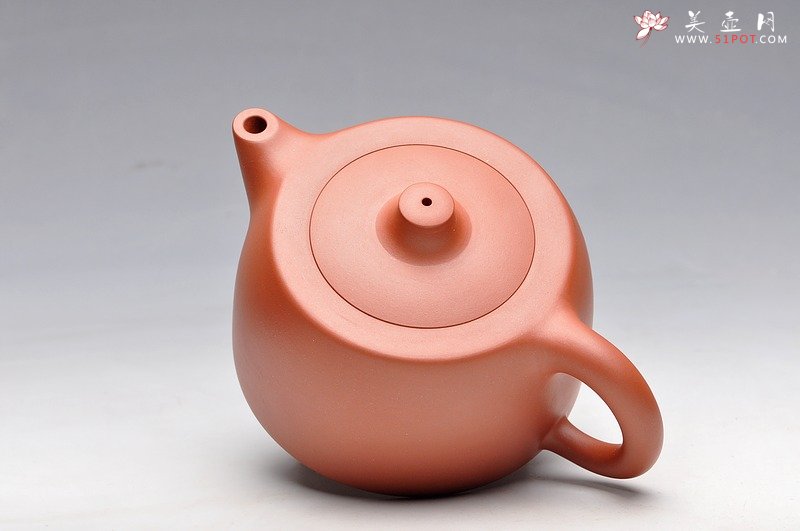 紫砂壶图片：非常有特色的 全手嵌盖天际 敦厚可人 - 美壶网
