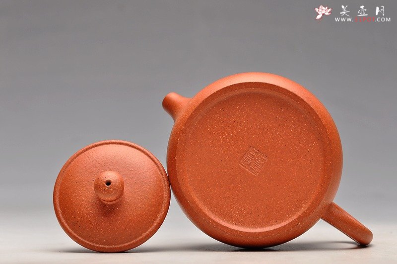 紫砂壶图片：实用小壶 降坡泥 石榴多子多福 春樱 - 美壶网