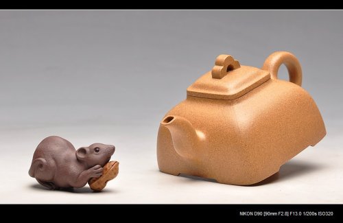 何卫枫紫砂壶 实力派何卫枫 辛卯年巨献新品 全手工孤菱 气度不凡 原矿段泥