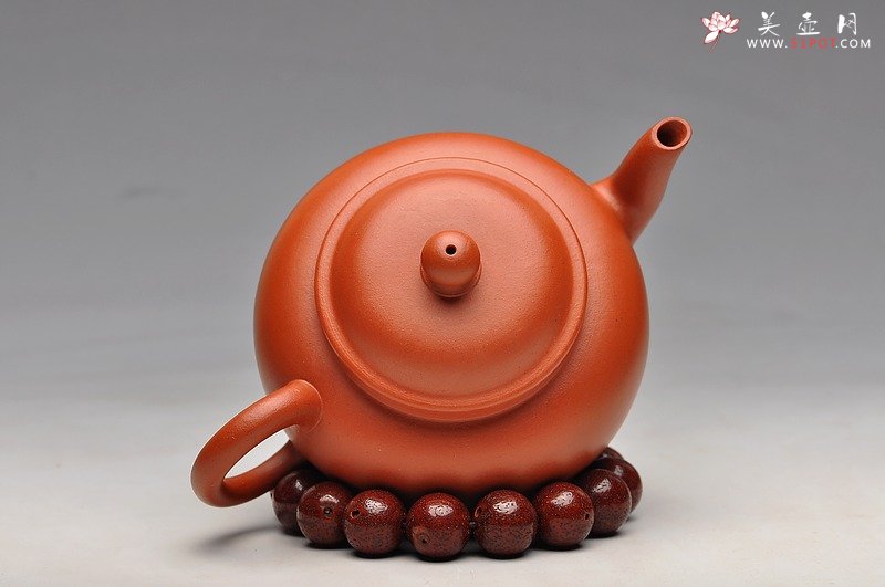 紫砂壶图片：简洁实用 敦实闲味 老朱泥 全手舒和 - 美壶网