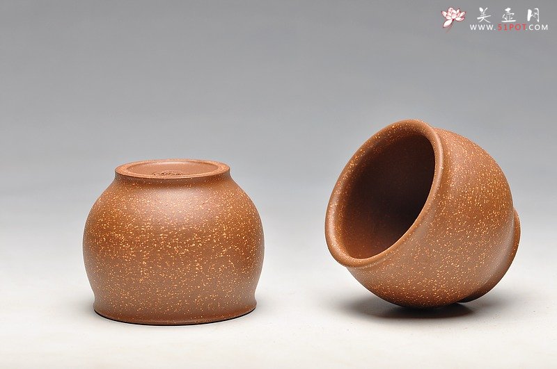 紫砂壶图片：几个好料杯子新品 老段泥，粗砂紫泥 - 美壶网