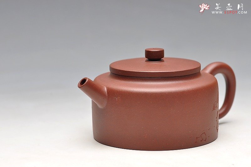 紫砂壶图片： 陆轶舟老师装饰  全手桑扁 耐品实用 - 美壶网