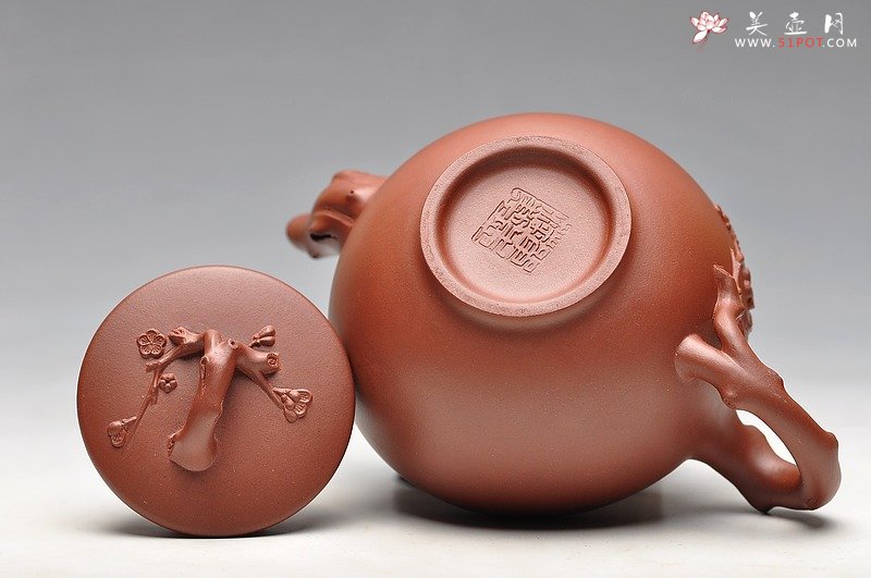 紫砂壶图片：清雅淡香 红皮龙 全手咏梅套组  - 美壶网