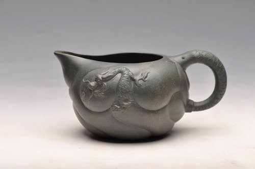 美壶定制紫砂壶  鱼化龙公道杯 仅1件 已出 原矿绿泥