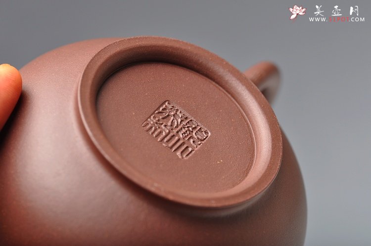 紫砂壶图片：丰润精致 厂料老拼紫 小潘壶 实用精品 - 美壶网