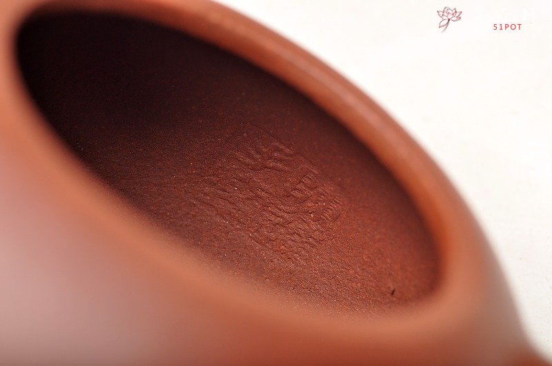 紫砂壶图片：优质底料 实用入门 全手扁西施 - 美壶网