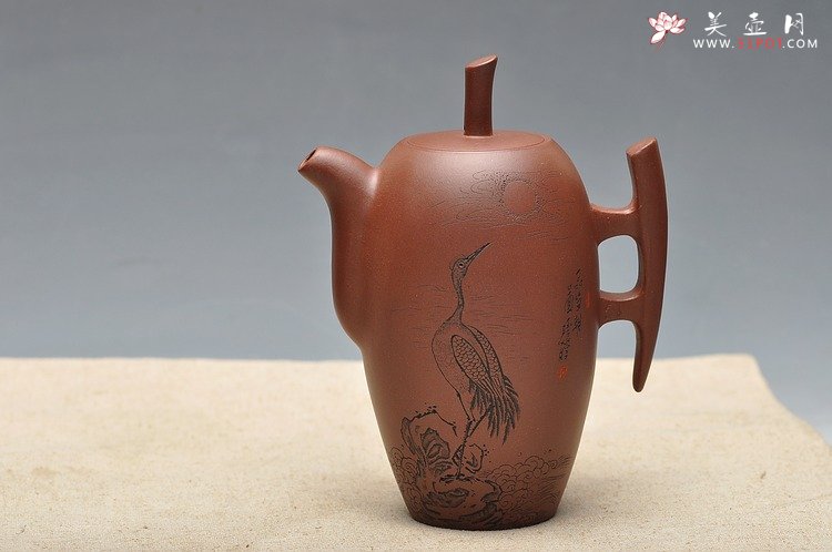 紫砂壶图片：一品当朝 精心之作高升 大千壶 送礼极品 - 美壶网