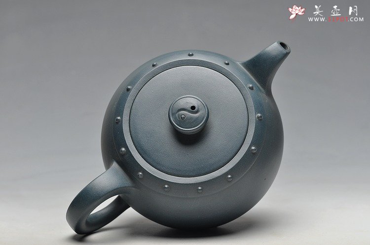 紫砂壶图片：厂壶 正品墨绿泥 八卦鼓  - 美壶网
