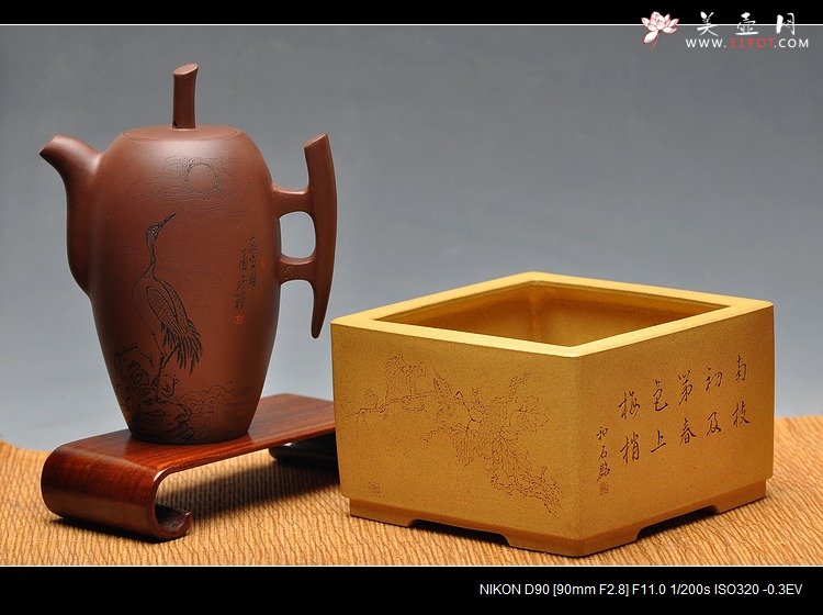 紫砂壶图片：精工典范 素雅秀气  万阗阗最新力作 全手四方花盆 - 美壶网