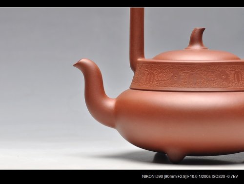 曲峰紫砂壶 壬辰年扛鼎力作 北瓜提梁 浑圆敦厚 典雅素丽 精品 原矿底槽清