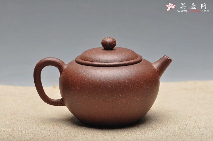 紫砂壶图片：形制古朴 饱满大气 精品亨圆  袁新强作品 - 美壶网