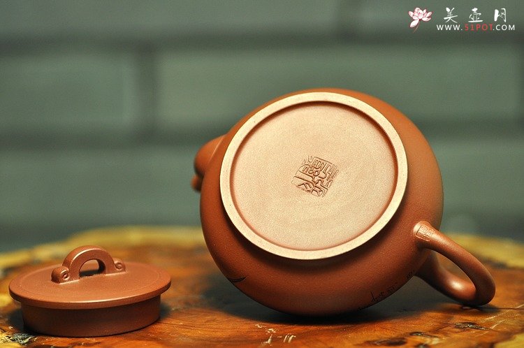 紫砂壶图片：线条流畅 别样风韵 玉桥 - 美壶网