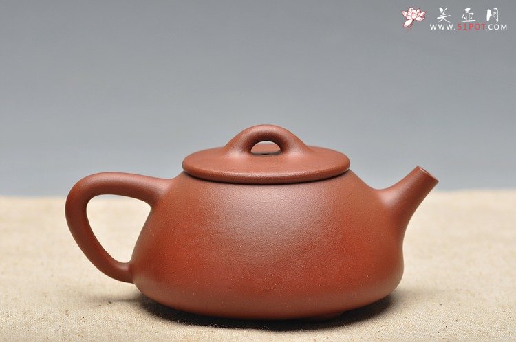 紫砂壶图片：质朴简单 素雅典范 平盖石瓢 - 美壶网