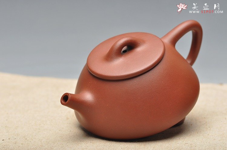 紫砂壶图片：质朴简单 素雅典范 平盖石瓢 - 美壶网