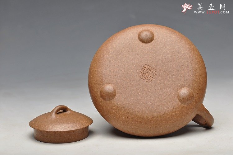 紫砂壶图片：清逸之作 经典传统 全手东坡瓢 - 美壶网