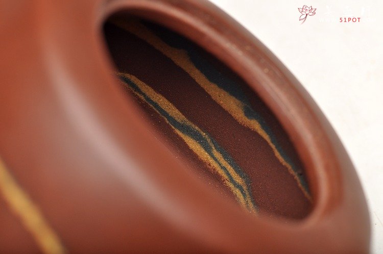 紫砂壶图片：敦厚可人 实用精品 小天际 优质老拼紫 双色绞泥 - 美壶网