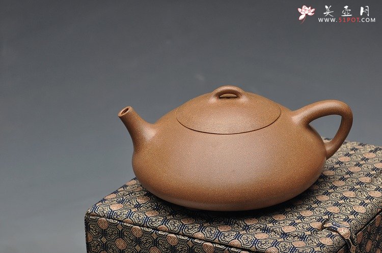 紫砂壶图片：清逸之作 经典传统 全手东坡瓢 - 美壶网