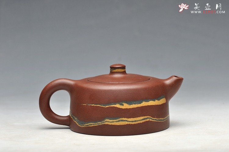 紫砂壶图片：敦厚可人 实用精品 小天际 优质老拼紫 双色绞泥 - 美壶网