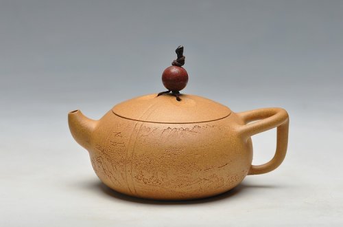 曲峰紫砂壶 摹玉成窑之味 深得其妙 李彦雄装饰 全手东石逸品 曲峰原创 原矿段泥