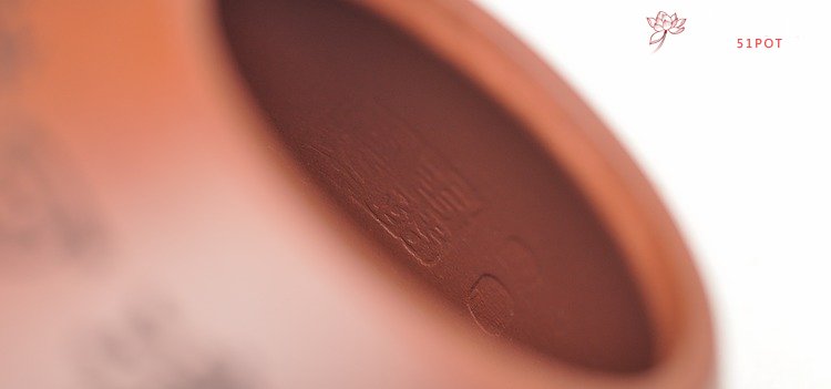 紫砂壶图片：值得期待的实力陶手 张听刚装饰 全手子冶石瓢 进步看得见 - 美壶网