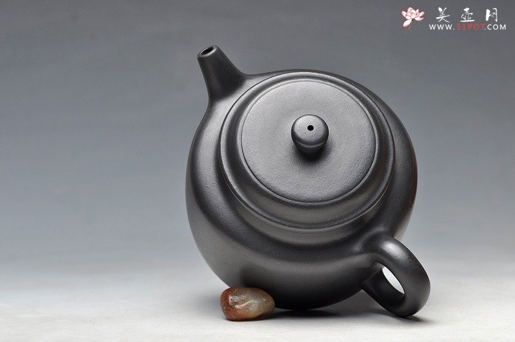 紫砂壶图片：王者归来 万阗阗最新全手力作 大亨德中 浑厚大气 - 美壶网