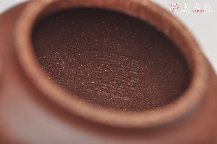 紫砂壶图片：紫玉金砂 质感漂亮 素心 杀茶利器 - 美壶网