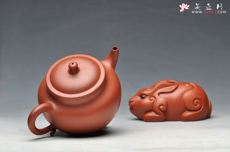 紫砂壶图片：曲峰最新作品 心灯 线条流畅 温润清雅 心思明亮如灯 - 美壶网
