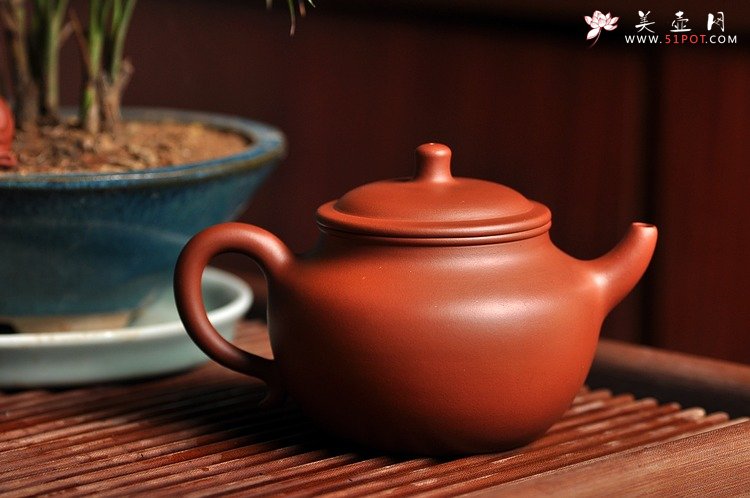 紫砂壶图片：曲峰最新作品 心灯 线条流畅 温润清雅 心思明亮如灯 - 美壶网