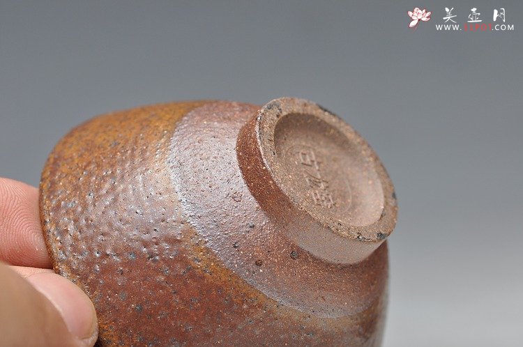 紫砂壶图片：古龙窑烧制斗笠杯 十一前的小礼物~~ - 美壶网