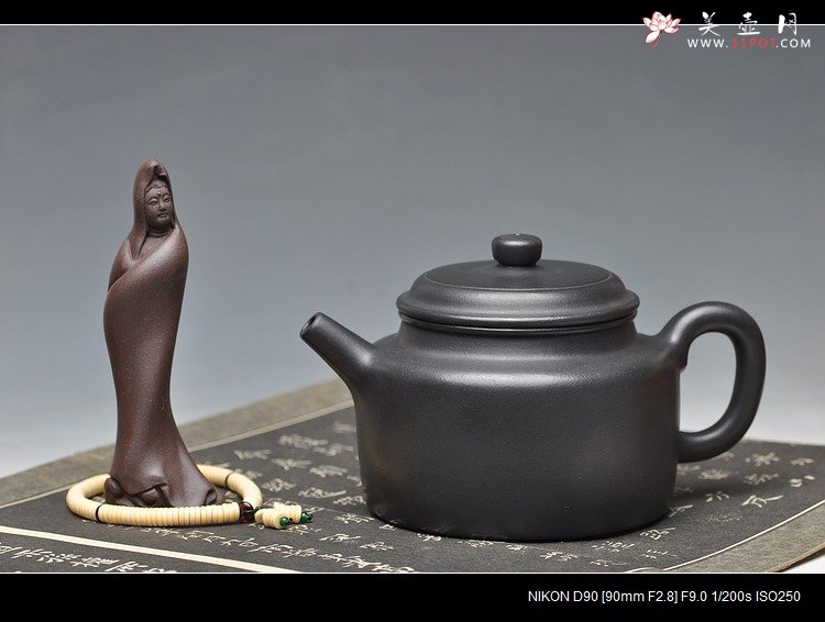 紫砂壶图片：王者归来 万阗阗最新全手力作 大亨德中 浑厚大气 - 美壶网