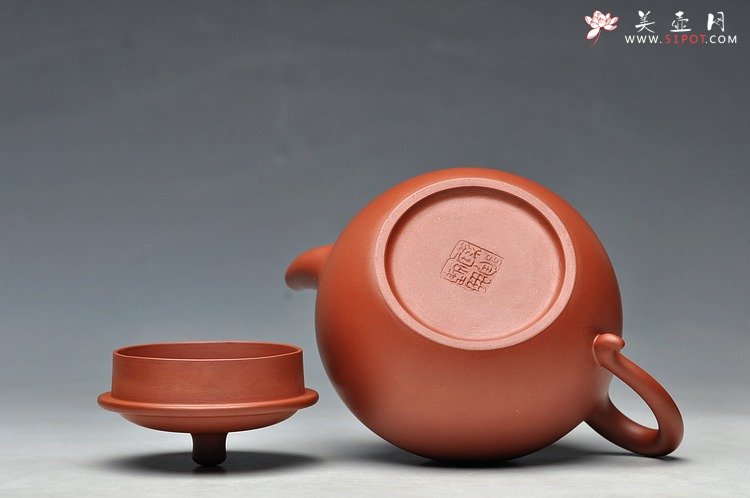 紫砂壶图片：曲峰最新作品 心灯 线条流畅 温润清雅 心思明亮如灯 - 美壶网