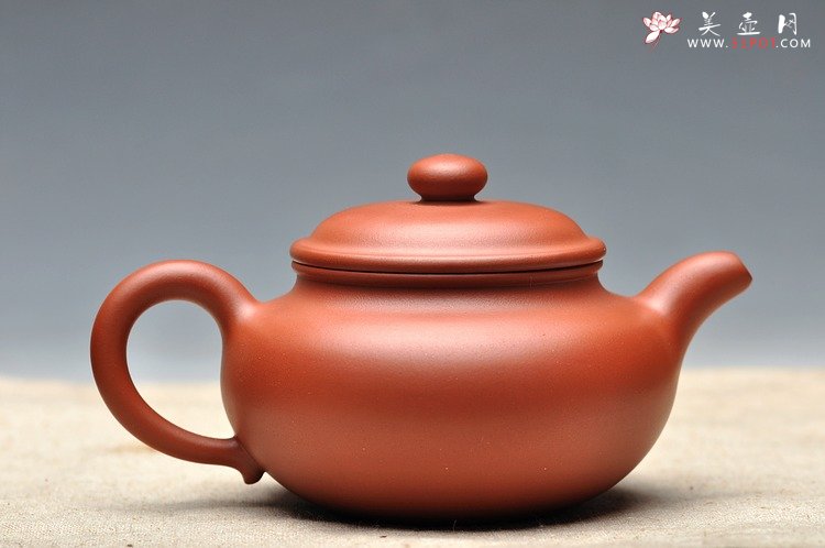 紫砂壶图片：婉约秀气  曲峰味道 全手工仿古 - 美壶网
