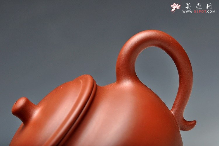紫砂壶图片：曲峰最新作品 心灯 线条流畅 温润清雅 心思明亮如灯 - 美壶网