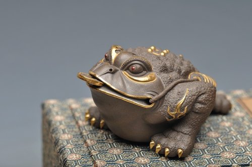 范志峰紫砂壶 紫砂摆件 范志锋茶宠【红眼镜12公分金钱多多金蟾】24K黄金包真品 古铜泥