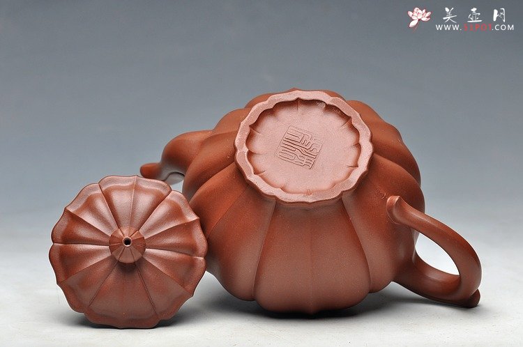 紫砂壶图片：线条流畅 清美之作 筋纹笑樱 - 美壶网