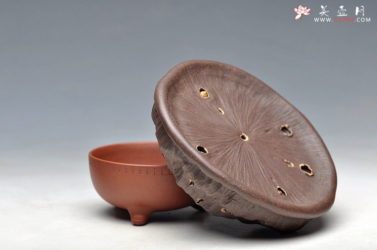 紫砂壶图片：莲心壶托 杯托 雅致好玩 - 美壶网