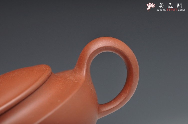 紫砂壶图片：线条优美 做工精细 全手线扁 - 美壶网