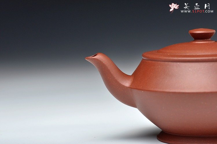 紫砂壶图片：获奖作品 汉云 精工典范 纯正底槽青 - 美壶网