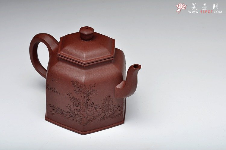 紫砂壶图片：稳如磐石 六方通景山水 何卫枫新品近作  全手乐钟 - 美壶网