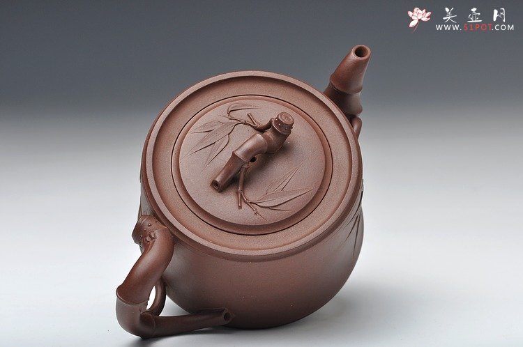 紫砂壶图片：方圆堂实力派 许嘉年 全手一段竹 - 美壶网