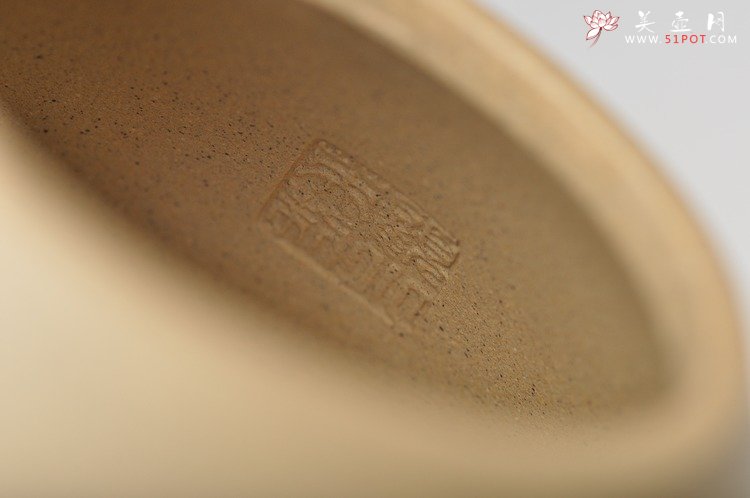 紫砂壶图片：素雅文气 全手子冶石瓢 谭华斌装饰 - 美壶网