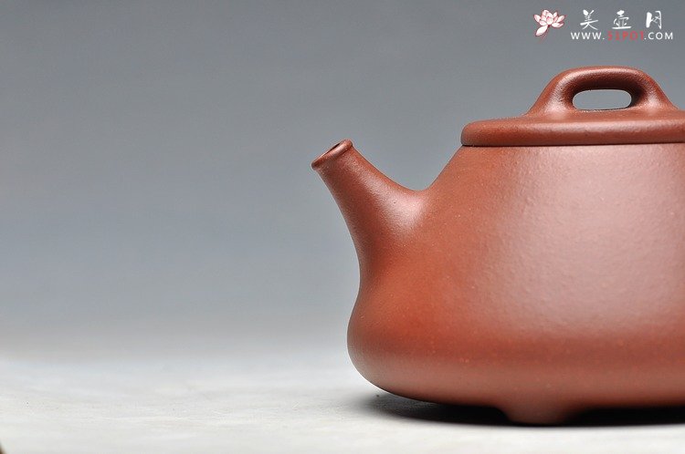 紫砂壶图片：摹古之作 耐品 全手心舟石瓢 - 美壶网