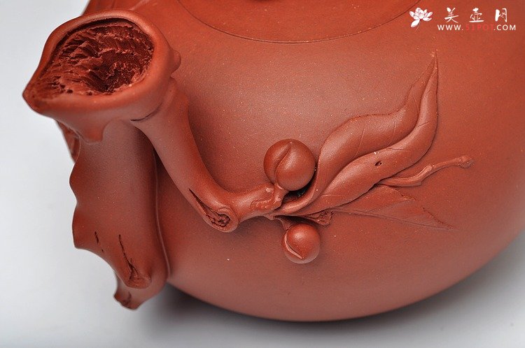 紫砂壶图片：当代宜兴名人录载入 史云棠〖圣桃壶〗920CC紫砂壶 - 美壶网