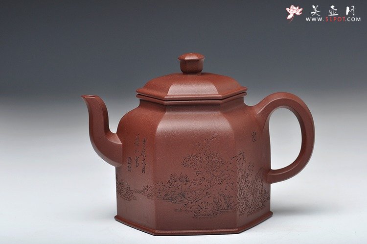 紫砂壶图片：稳如磐石 六方通景山水 何卫枫新品近作  全手乐钟 - 美壶网