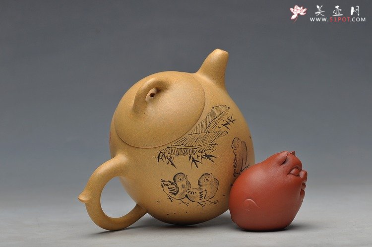 紫砂壶图片：精品好砂料 文气素雅  本山段 秦权  - 美壶网